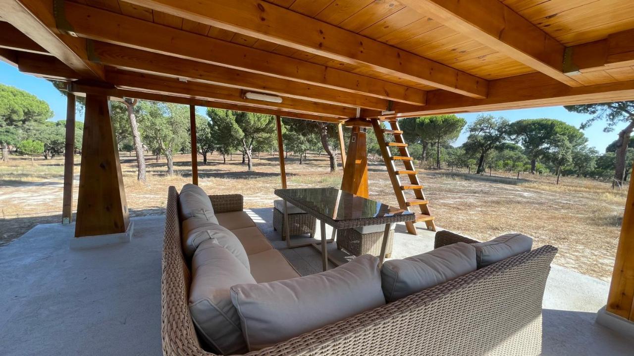Suspended Wooden House - Monte Da Cortica Villa Águas de Moura Kültér fotó