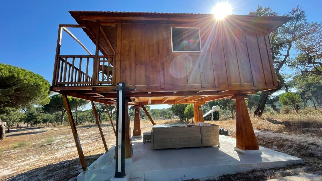 Suspended Wooden House - Monte Da Cortica Villa Águas de Moura Kültér fotó